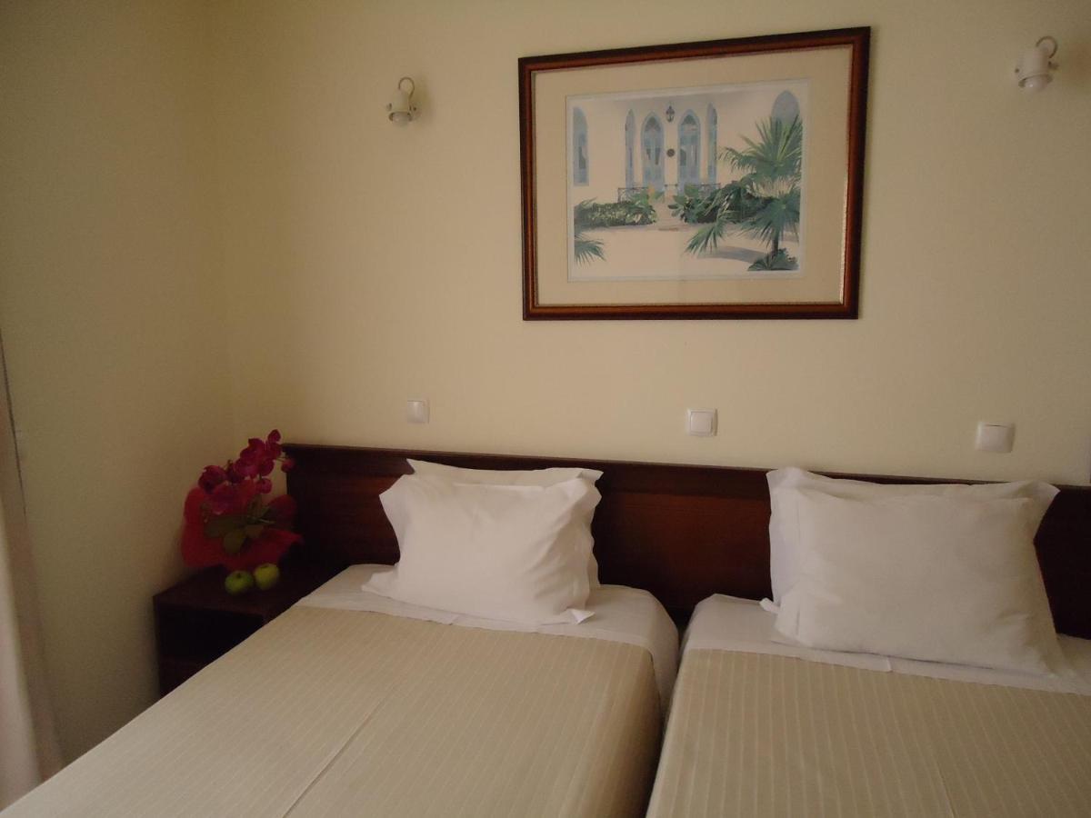Boutique Hotel Marina S. Roque Лагос Екстериор снимка